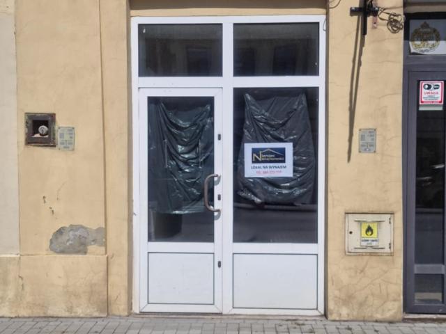 Atrakcyjny lokal 24 m² w centrum Jarosławia – idealny na biznes!
