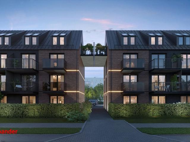 Atrakcyjny 3 pokojowy apartament z dużym balkonem w Gaju