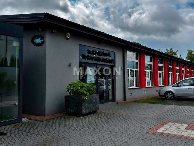 Atrakcyjna nieruchomość komercyjna 1562 m² w Białołęce