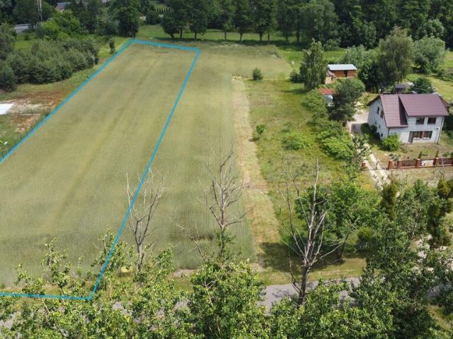 Atrakcyjna działka budowlana 3356 m² przy drodze asfaltowej