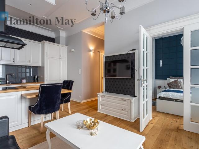 Atrakcyjne 2 pokojowe mieszkanie 40 m² w kamienicy
