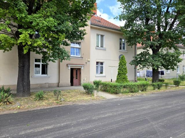 Atrakcyjne 2 pokojowe mieszkanie z aneksem i piwnicą