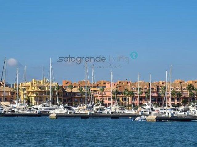 Atraque Venta Cádiz