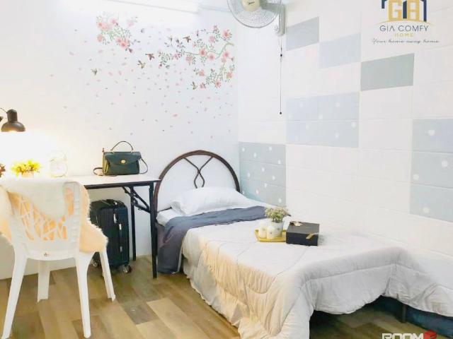 Atria waking distance single room terrace house