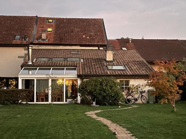 Attached house with 12 rooms on sale in Genève 350 m² | dreamo. Ch