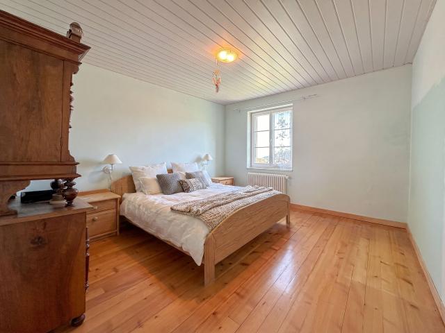 Attached house with 4.5 rooms on sale in Ste Croix 646 m² | dreamo. Ch