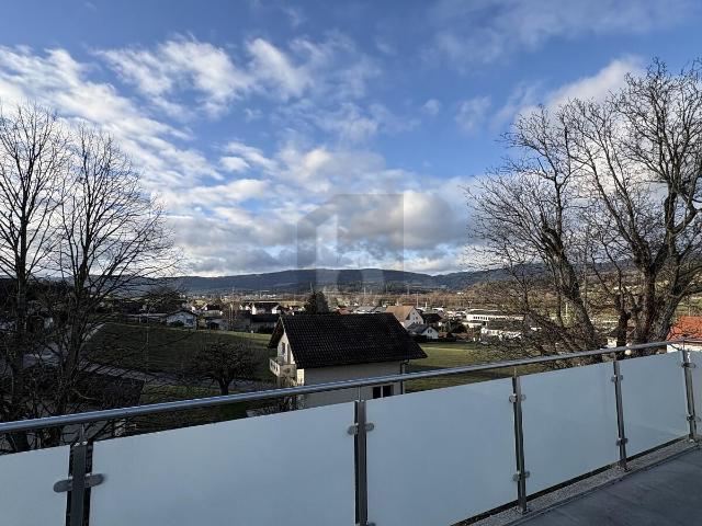 Attic flat with 3.5 rooms on sale in Courfaivre 103 m² | dreamo. Ch