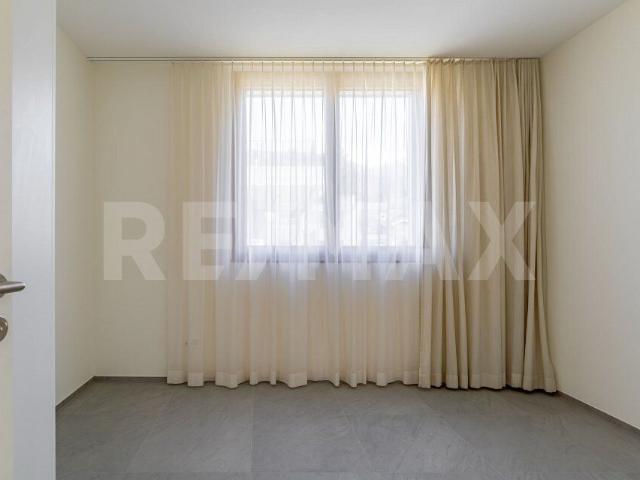 Attic flat with 3.5 rooms on sale in Brig 107 m² | dreamo. Ch