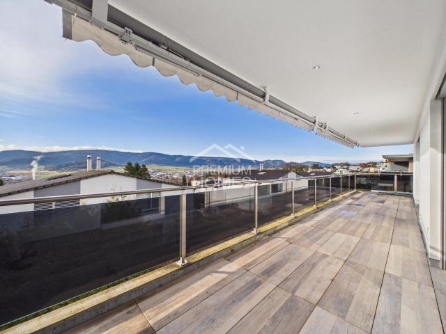 Attic flat with 3.5 rooms on sale in Delémont 147 m² | dreamo. Ch