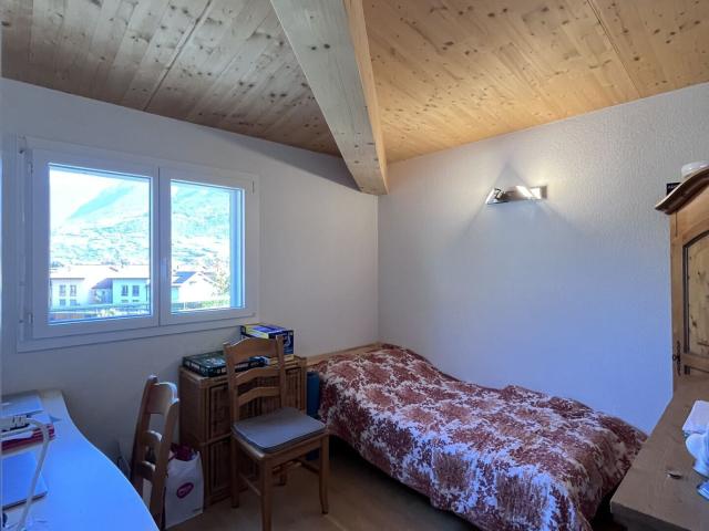 Attic flat with 3.5 rooms on sale in Fully 100 m² | dreamo. Ch