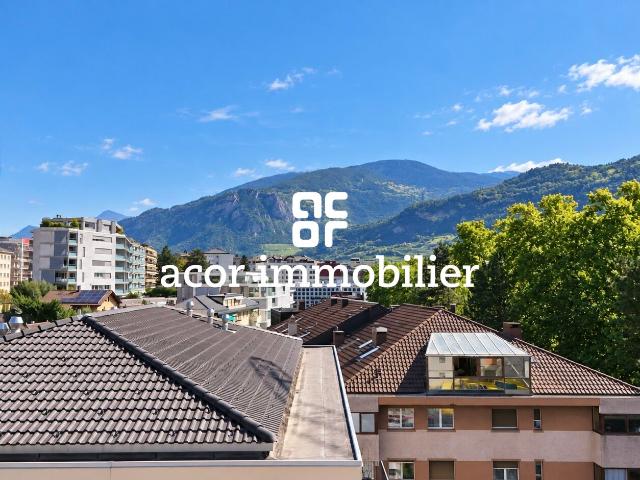 Attic flat with 3.5 rooms on sale in Sion 121 m² | dreamo. Ch