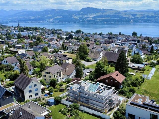 Attic flat with 3.5 rooms on sale in Stäfa 128 m² | dreamo. Ch