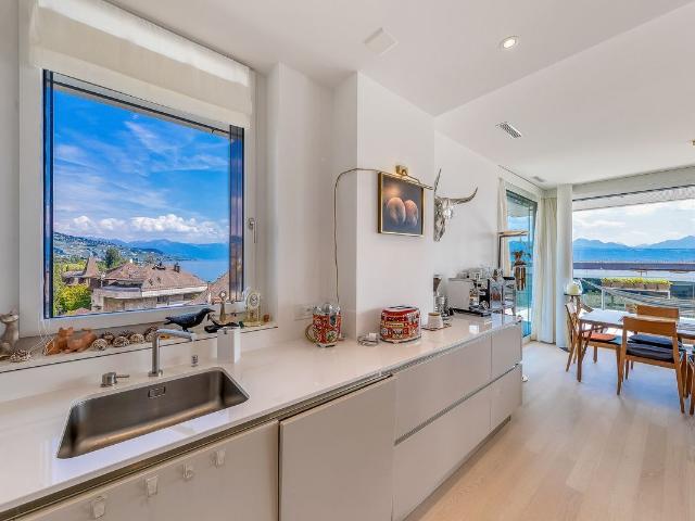 Attic flat with 3.5 rooms on sale in Pully 90 m² | dreamo. Ch