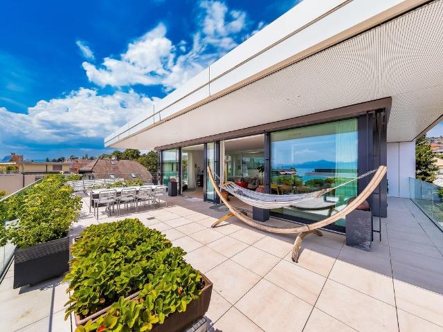 Attic flat with 3.5 rooms on sale in Pully 90 m² | dreamo. Ch