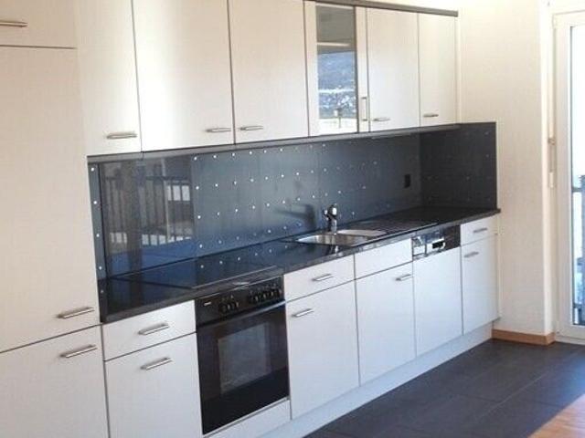Attic flat with 3.5 rooms for rent in Horgen 86 m² | dreamo. Ch