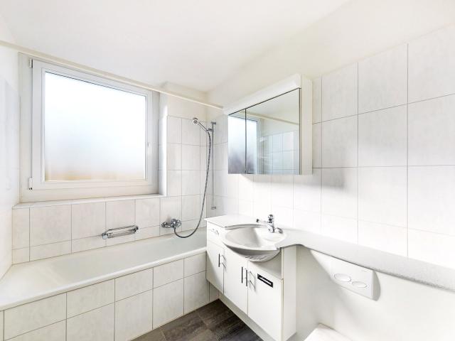 Attic flat with 3.5 rooms for rent in St. Gallen 93 m² | dreamo. Ch