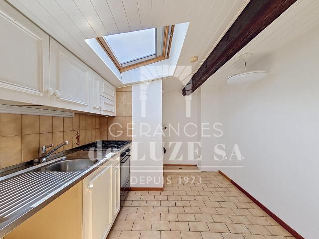 Attic flat with 1 room on sale in Veytaux 52 m² | dreamo. Ch