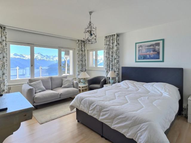 Attic flat with 7.5 rooms on sale in Crans Montana 500 m² | dreamo. Ch