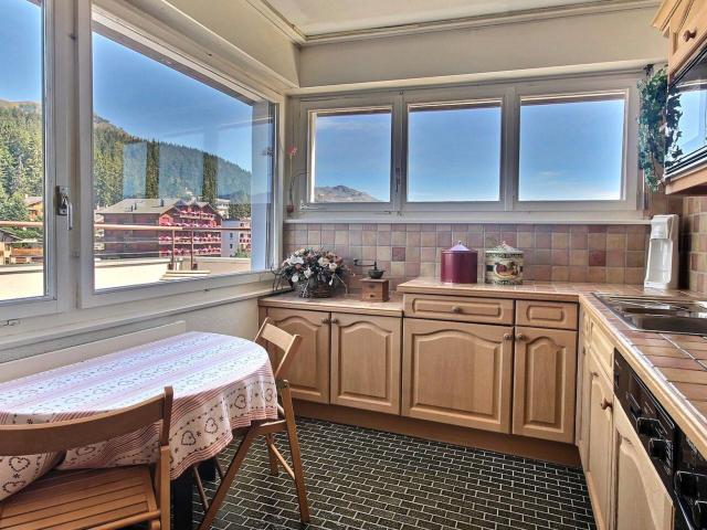 Attic flat with 4.5 rooms on sale in Crans Montana 171 m² | dreamo. Ch