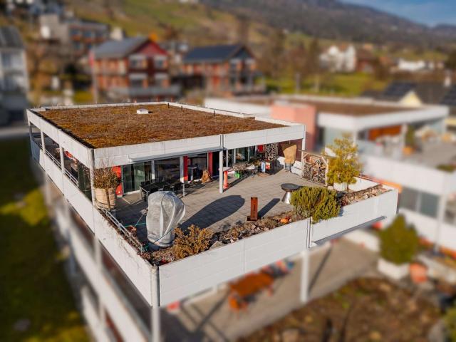 Attic flat with 4.5 rooms on sale in Altstätten 169 m² | dreamo. Ch