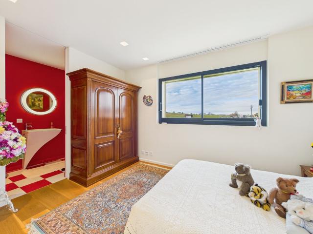 Attic flat with 4.5 rooms on sale in Bulle 193 m² | dreamo. Ch