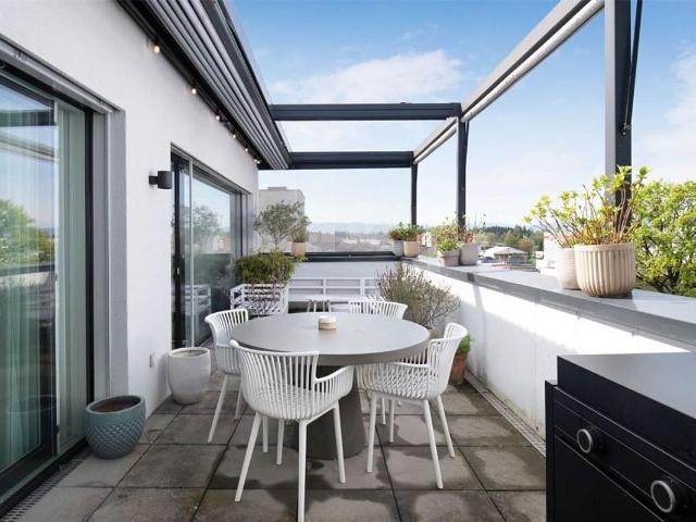 Attic flat with 4.5 rooms on sale in Hinwil 126 m² | dreamo. Ch