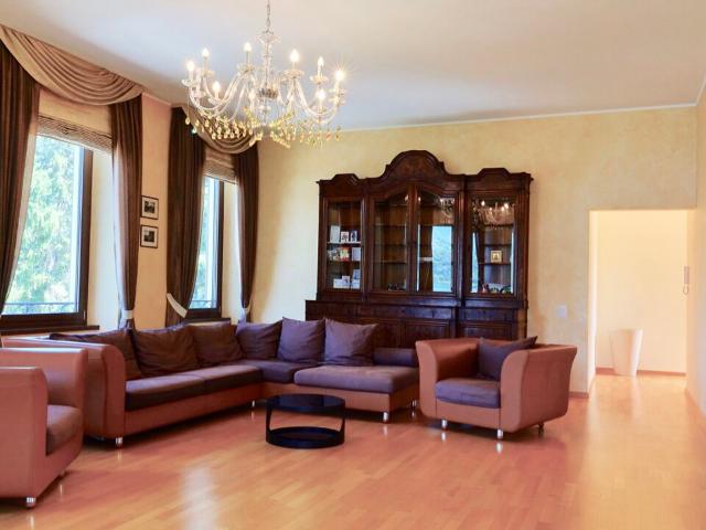 Attic flat with 4.5 rooms on sale in Maroggia 220 m² | dreamo. Ch