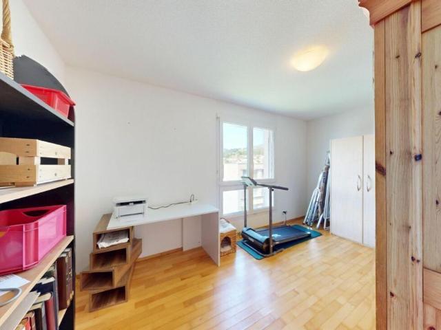 Attic flat with 4.5 rooms on sale in Wetzikon ZH 127 m² | dreamo. Ch