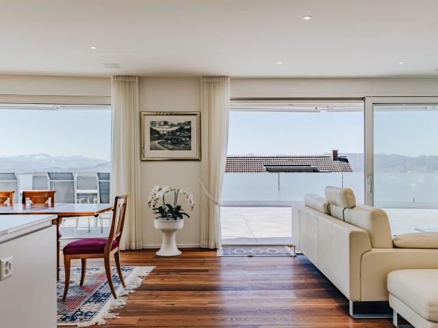 Attic flat with 4.5 rooms on sale in Wil 147 m² | dreamo. Ch