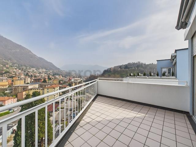 Attic flat with 4.5 rooms on sale in Vacallo 110 m² | dreamo. Ch