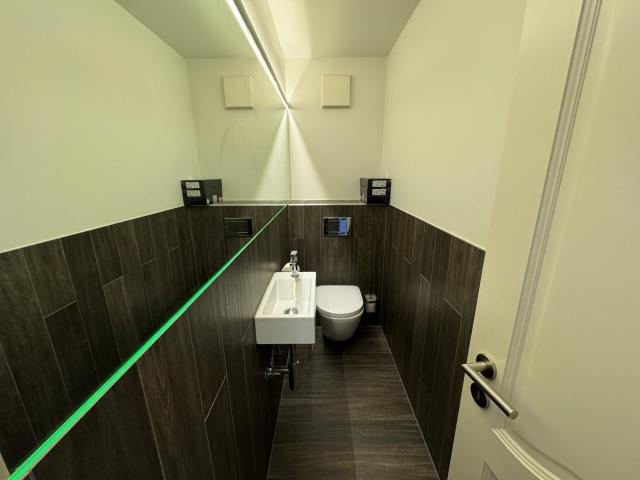 Attic flat with 4.5 rooms for rent in Échichens 140 m² | dreamo. Ch