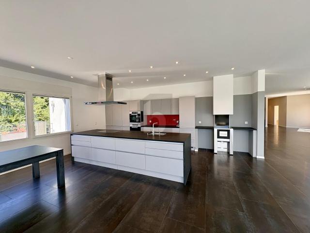 Attic flat with 4.5 rooms for rent in Schindellegi 303 m² | dreamo. Ch