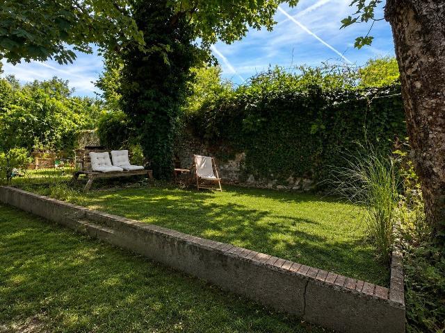Attic flat with 4 rooms on sale in Plan les Ouates 80 m² | dreamo. Ch