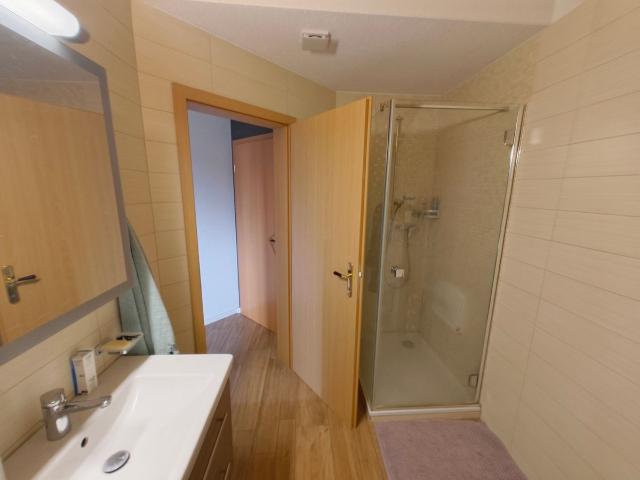 Attic flat with 5.5 rooms on sale in Coffrane 156 m² | dreamo. Ch