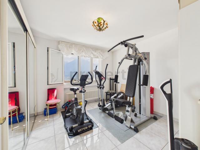 Attic flat with 5.5 rooms on sale in Minusio 215 m² | dreamo. Ch