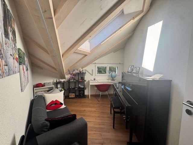 Attic flat with 5.5 rooms for rent in Einsiedeln 150 m² | dreamo. Ch