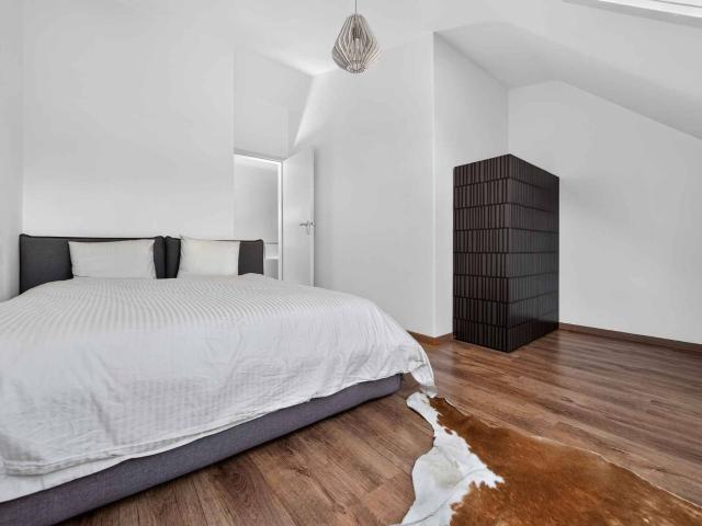 Attic flat with 5 rooms for rent in Morges 152 m² | dreamo. Ch