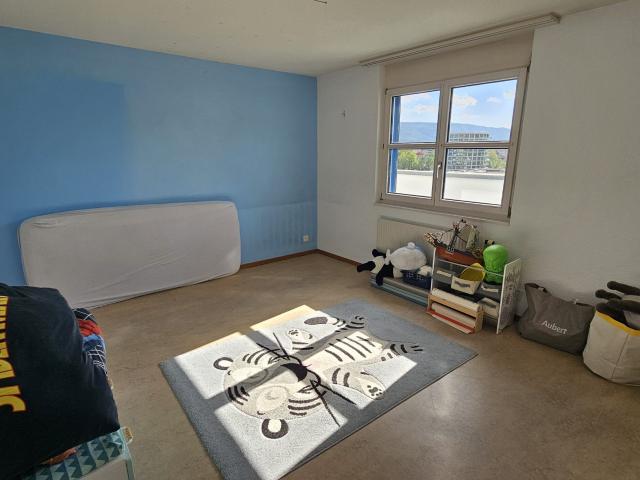 Attic flat with 6 rooms for rent in Delémont 177 m² | dreamo. Ch