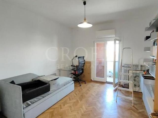 Attic Flamino Donatello: Lovely 2 Bedroom furnished flat with panoramic terrace in quiet building with doorman and elevator. Near shops, services and transport. #2373
