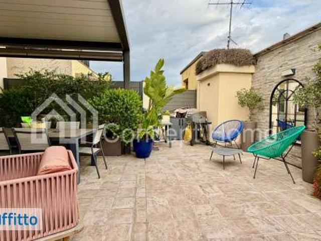 Attico con terrazzo Eur, laurentino, checchignola, montagnola, fonte meravigliosa