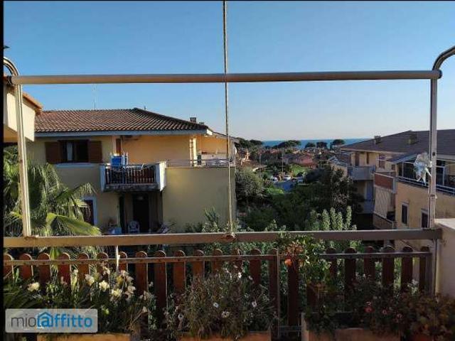 Attico arredato con piscina Marina di san nicola