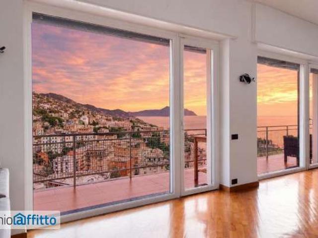 Attico arredato con terrazzo Nervi quinto al mare