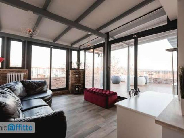 Attico arredato con terrazzo Appio latino, appia nuova, appio pignatelli, capannelle