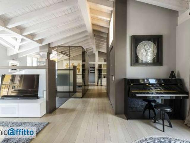 Attico arredato con terrazzo Buenos aires, indipendenza, p.ta venezia