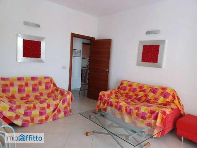 Attico arredato con terrazzo Bari