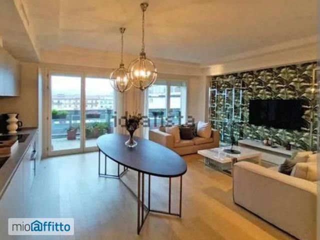 Attico arredato con terrazzo Campo di marte