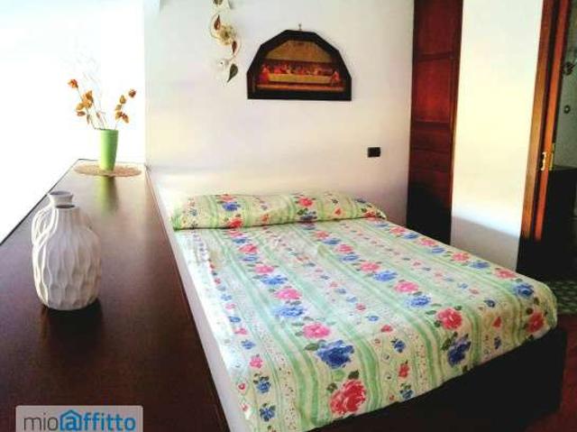 Attico arredato con terrazzo Cassia, tomba di nerone, roma
