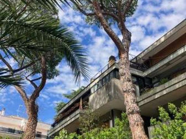 Attico arredato con terrazzo Cassia, tomba di nerone, roma