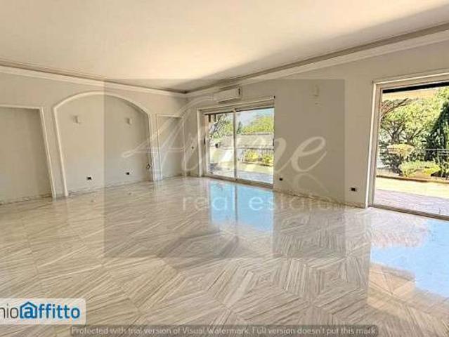 Attico arredato con terrazzo Cassia, tomba di nerone, roma