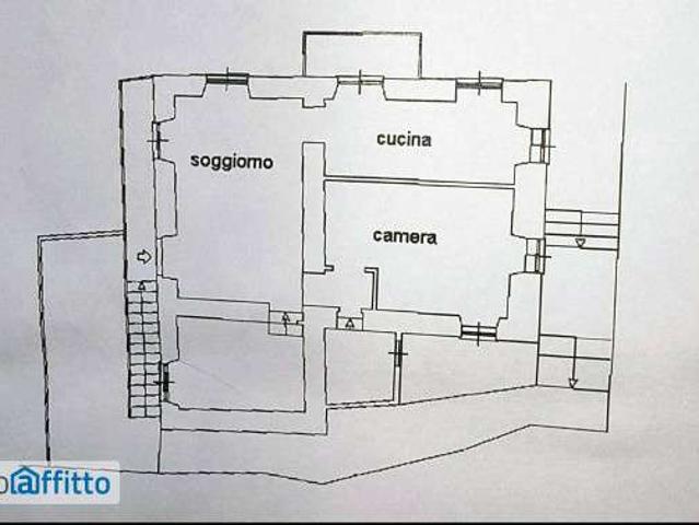 Attico arredato con terrazzo Centro